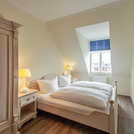 Brise Frisia App 28 *